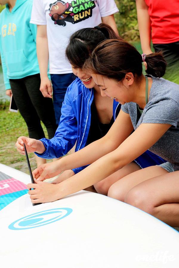 Sun Moon Lake Onelife Hostel Юйчі Екстер'єр фото